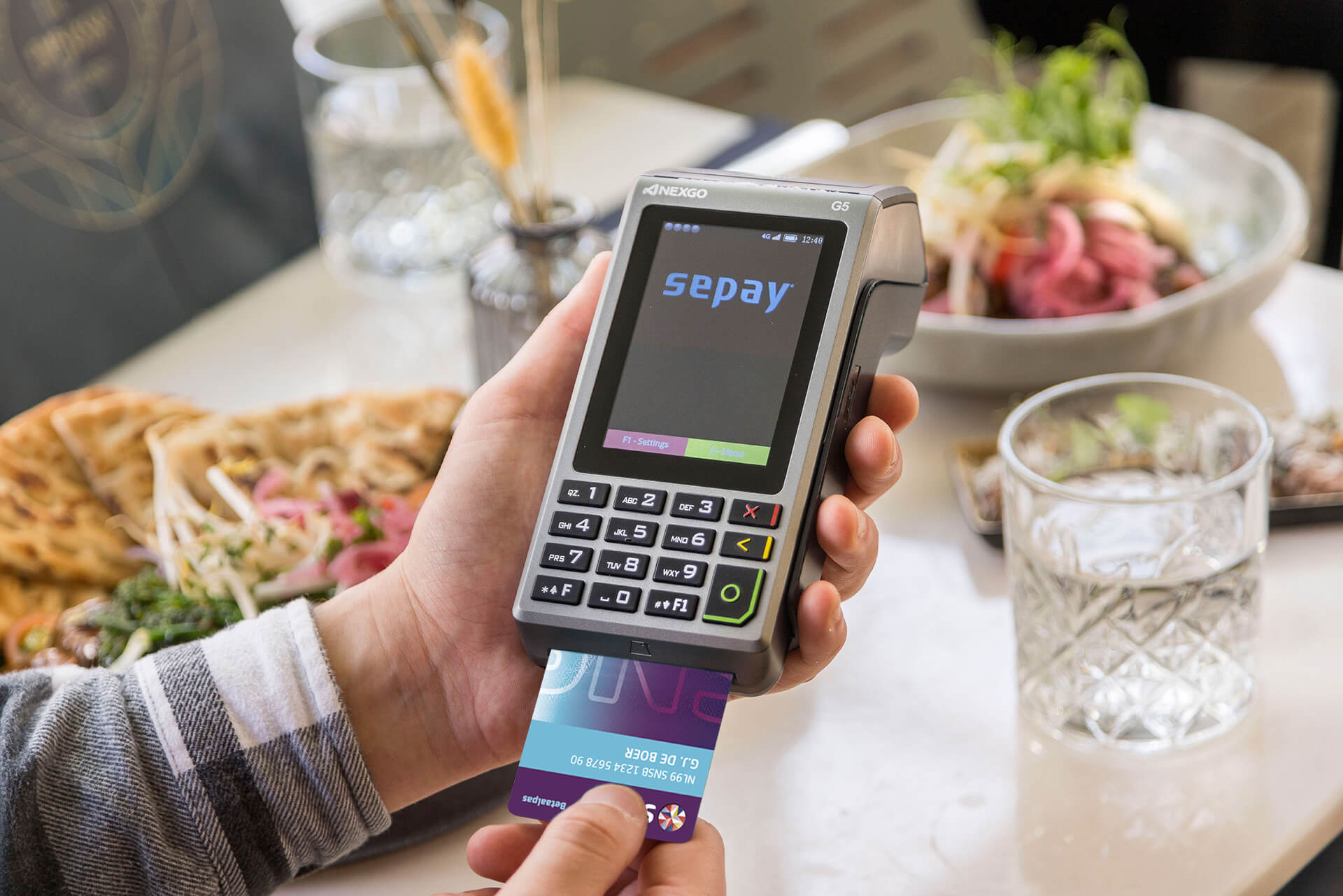 SEPAY: pinautomaat voor ondernemers - SNS Bank